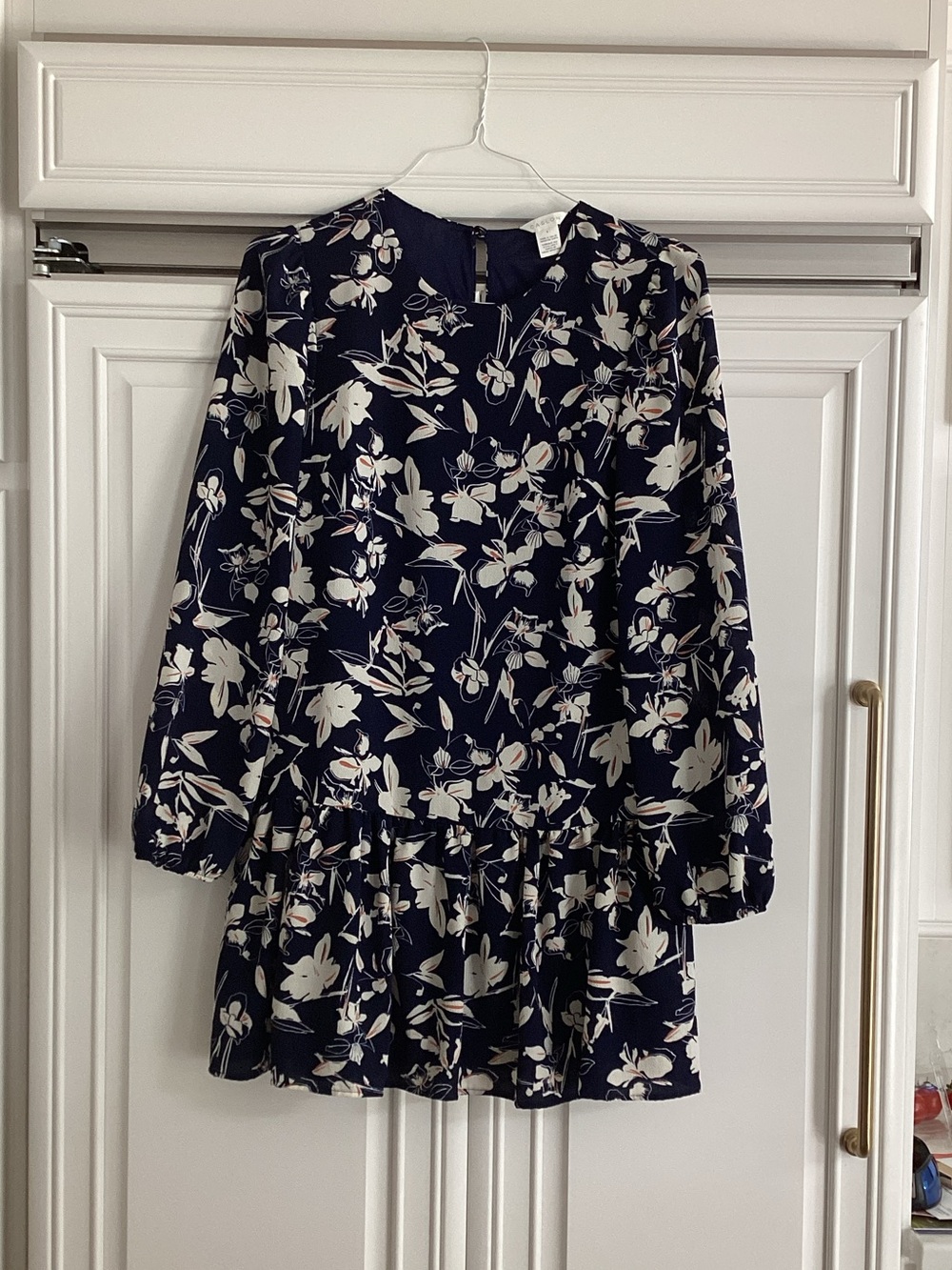 Caslon Navy Floral Midi Dress with Cream Blossoms